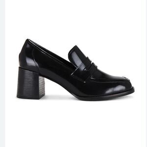 Raye Layla Loafers in Black shoes heels Revolve Sz 9